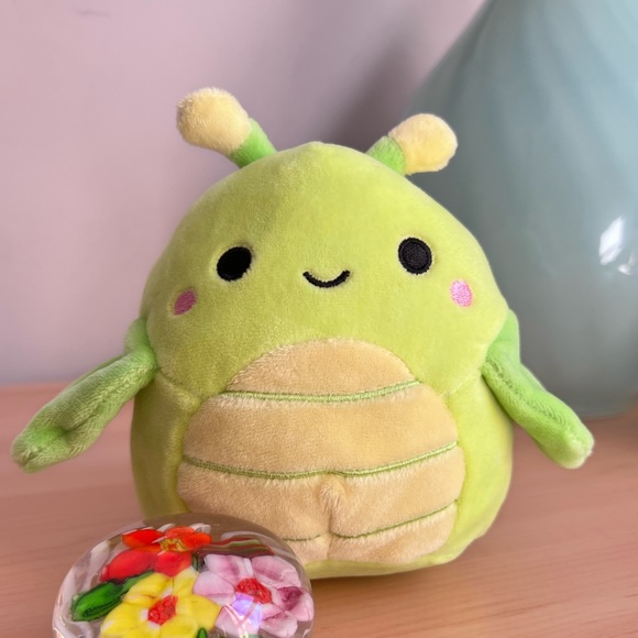 Pilar the Grasshopper Squishmallows Kellytoy NWOT from Costco box. - Picture 9 of 9